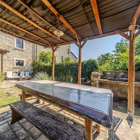 In Carpegna With Private Pool Nyaraló